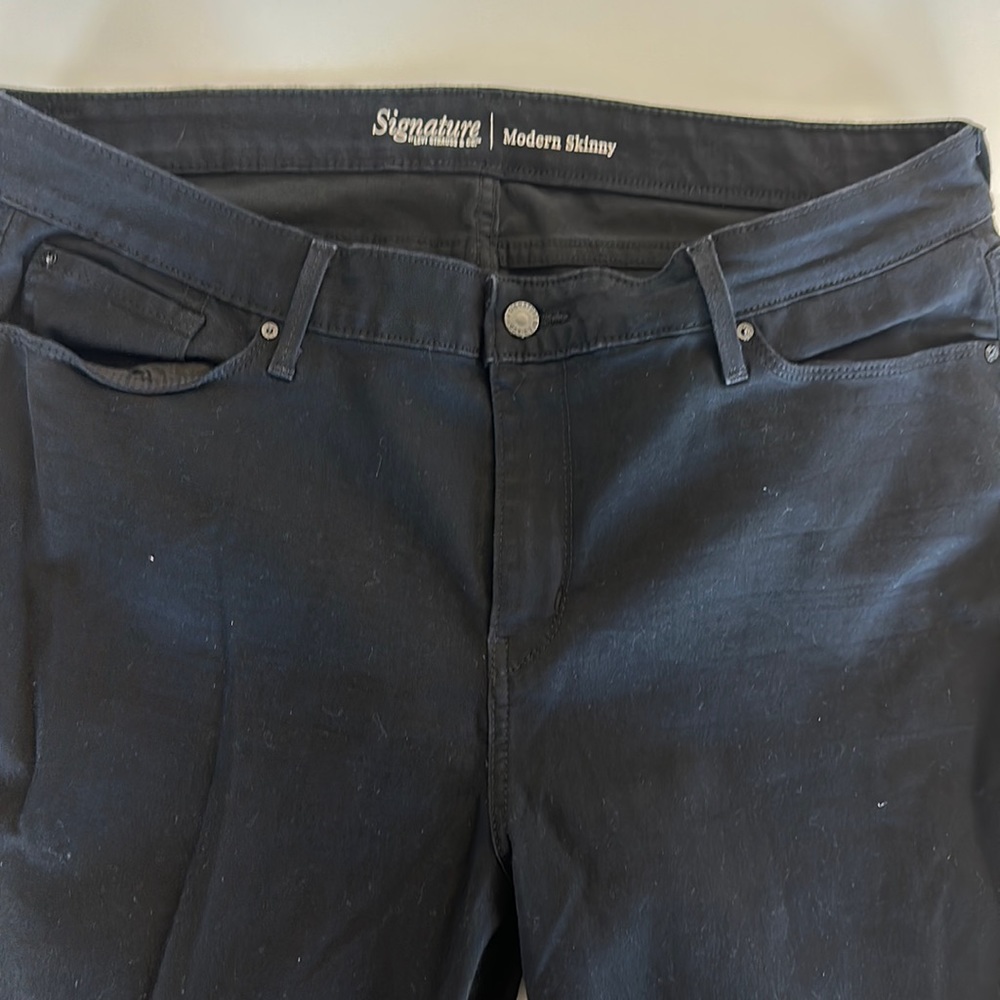 Black skinny jeans size 16!